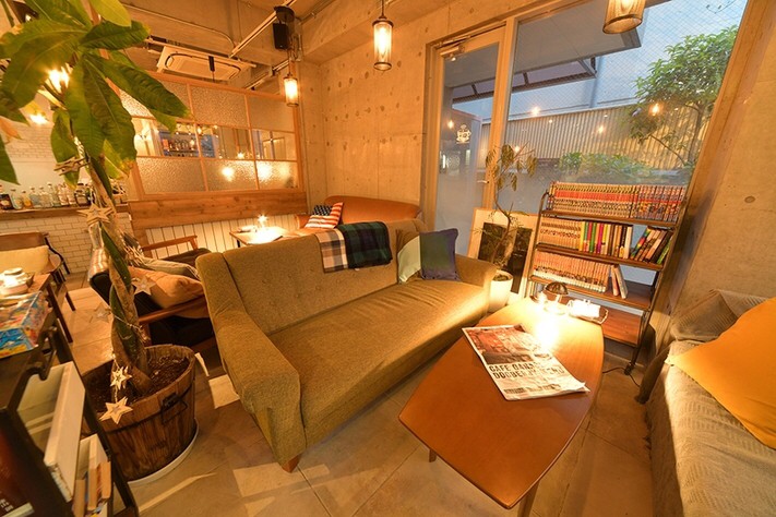 愛犬と一緒に入れるカフェ「cafe garage Dogberry 下北沢」 DEAR PET